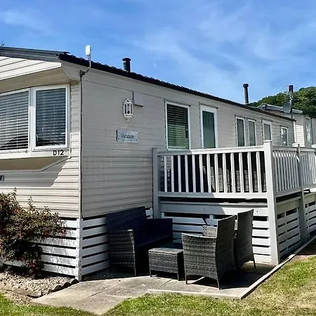 8 Berth Pet Friendly Caravan, Penrhyn Bay, Llandudno Exterior photo