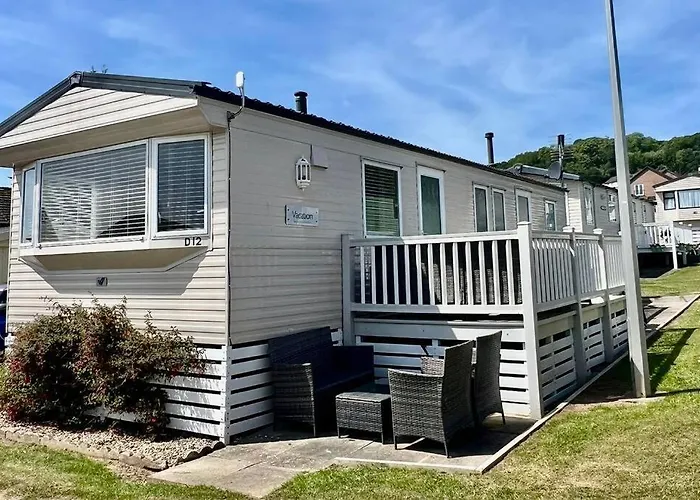 8 Berth Pet Friendly Caravan, Penrhyn Bay, Llandudno